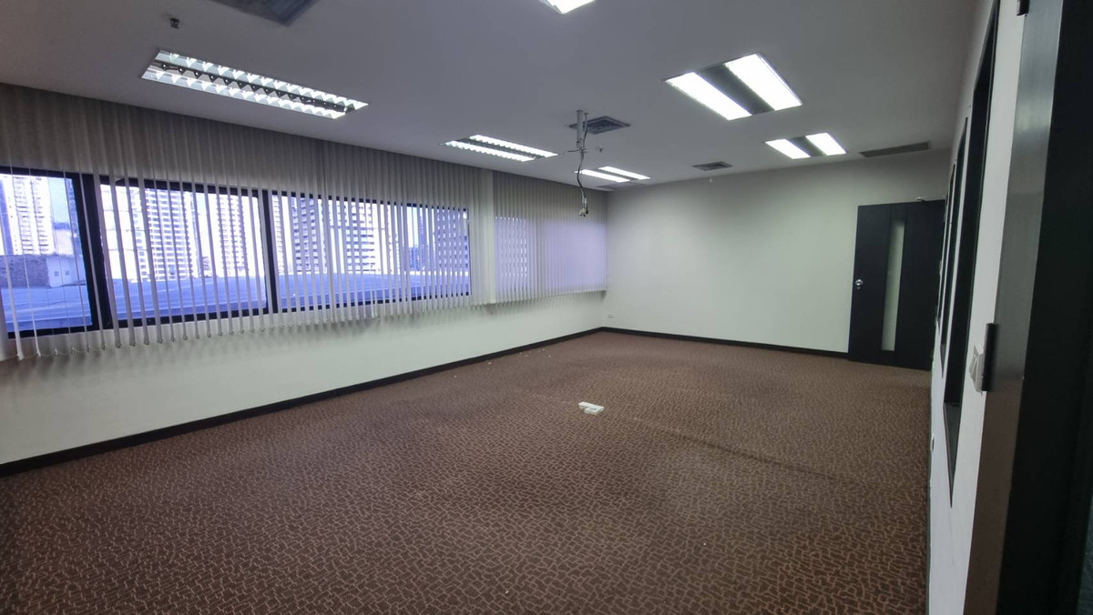 For RentOfficeSukhumvit, Asoke, Thonglor : Office for rent, Asoke area, near BTS and MRT.