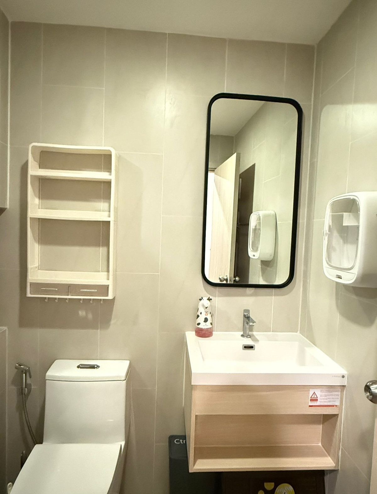 For SaleCondoRamkhamhaeng, Hua Mak : Urgent Sale ✨ Metris Rama 9 - Ramkhamhaeng ✨ Pet Friendly Corner Unit, Near AirportLink Ramkhamhaeng 🐾