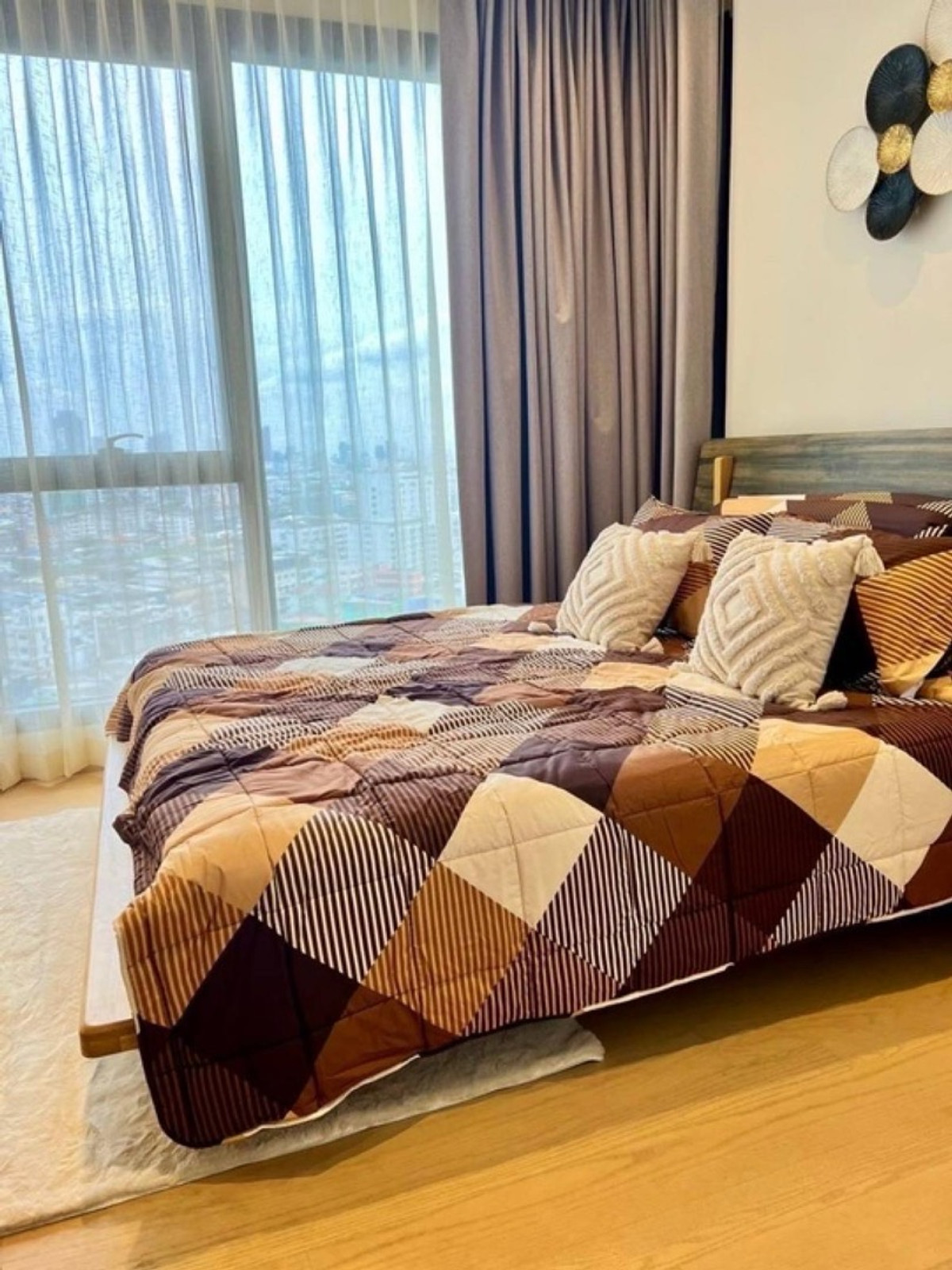 For RentCondoRama9, Petchburi, RCA : For rent: Ashton Asoke - Rama 9, 2 bedrooms, 2 bathrooms, 69,000 THB.