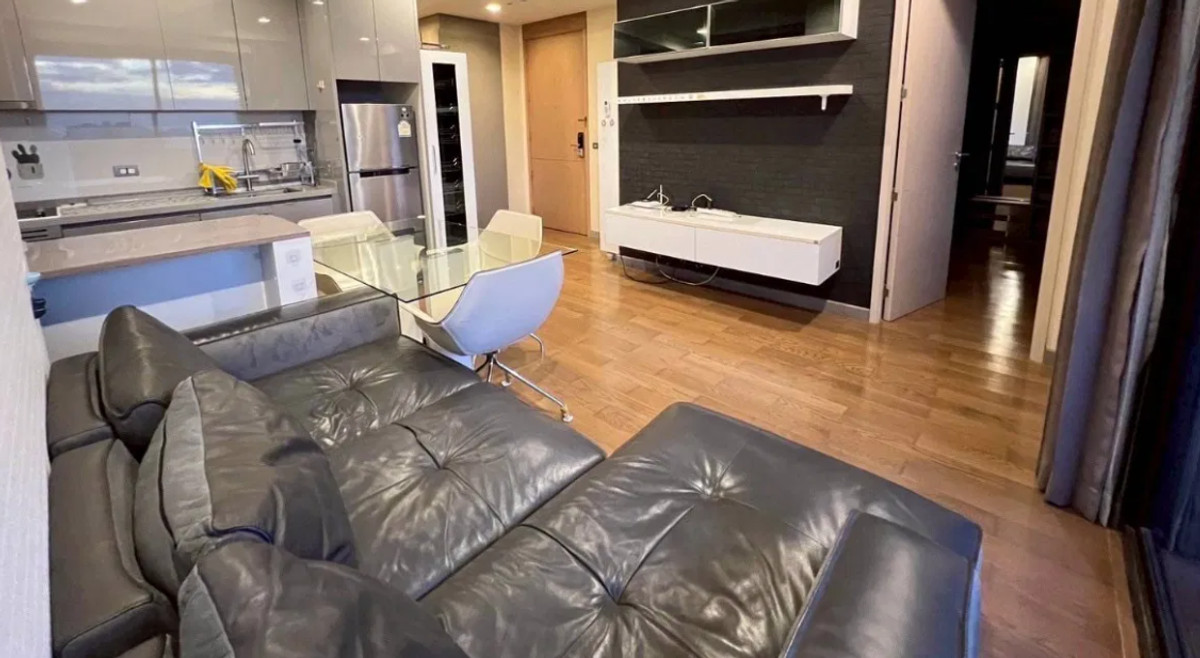 For SaleCondoRatchathewi,Phayathai : M Phayathai 65 sq.m. Please add LINE ID @806qphgn o8415o5483