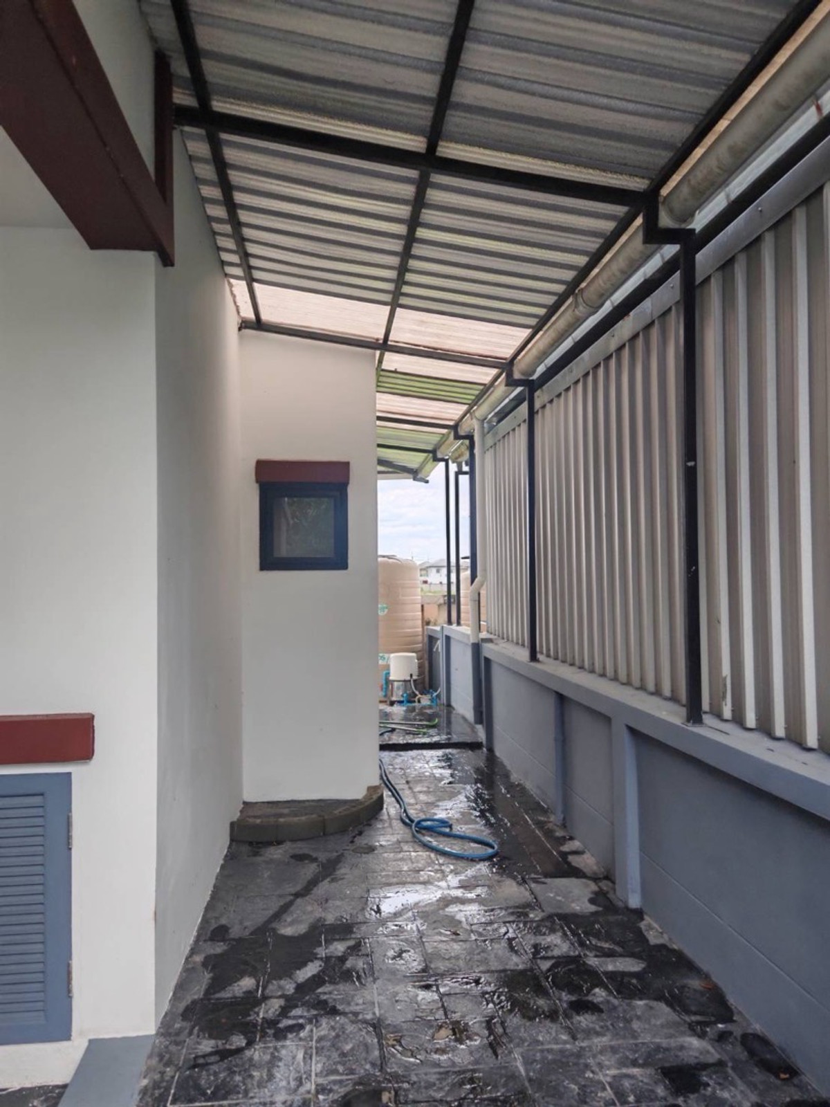 For SaleHousePathum Thani,Rangsit, Thammasat : Urgent sale Baan Fah Piyarom Necto