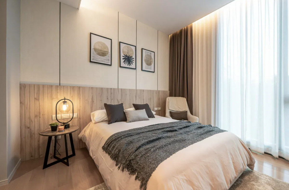 For RentCondoWitthayu, Chidlom, Langsuan, Ploenchit : Baan Sindhorn 120 sq.m. Please add LINE ID @806qphgn o8415o5483