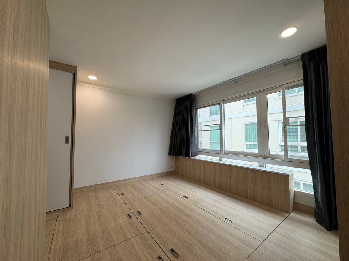 ขายคอนโดสาทร นราธิวาส : 🏠✨ Baan Siri Sathorn | 2 Bedrooms for Sale (HBH-ST-65)