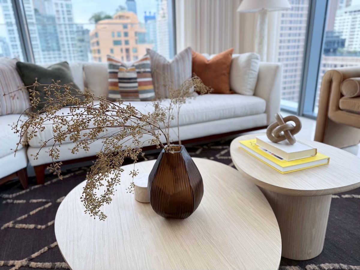 For SaleCondoWitthayu, Chidlom, Langsuan, Ploenchit : Scope Langsuan: 2bed 2.5bath 155sqm. 114,000,000 Brandnew Fully Furnished Am: 0656199198