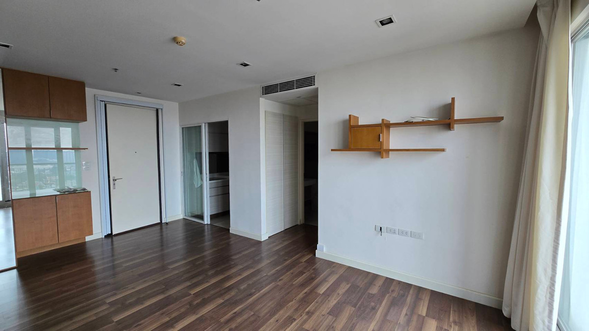 ขายคอนโดท่าพระ ตลาดพลู วุฒากาศ : 🏠✨ The Room Sathorn–Taksin | 2 Bedrooms for Sale (HBH-ST-68)