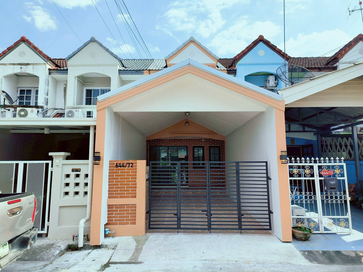 ขายทาวน์โฮมเสรีไทย-นิด้า : 🔴ทาวน์เฮ้าส์ 2 ชั้น หมู่บ้านนวกานต์ เสรีไทย 43 ‼️บึงกุ่ม ใกล้ สำนักงานเขตบึงกุ่ม สำนักงานที่ดินสาขาบางกะปิ เดอะมอลล์บางกะปิ