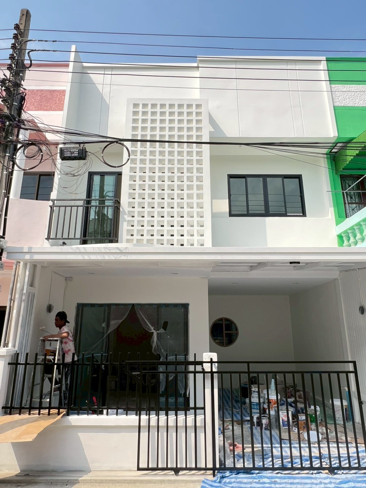 ขายทาวน์โฮมบางแค เพชรเกษม : ขายทาวน์เฮ้าส์ สไตล์มินิมอล ณัฐกานต์ เพชรเกษม 112 ตกแต่งใหม่ พร้อมอยู่ เดินทางไปMRTหลักสองได้ 