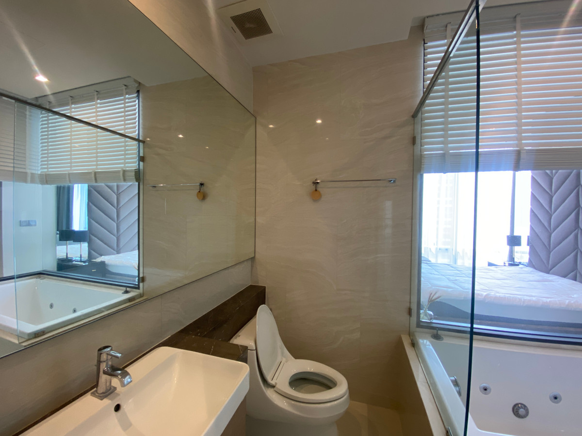 ให้เช่าคอนโดสีลม ศาลาแดง บางรัก : A136🚩 ปล่อยเช่าคอนโด Ashton Silom แอชตันสีลม 🌟 เฟอร์ครบ