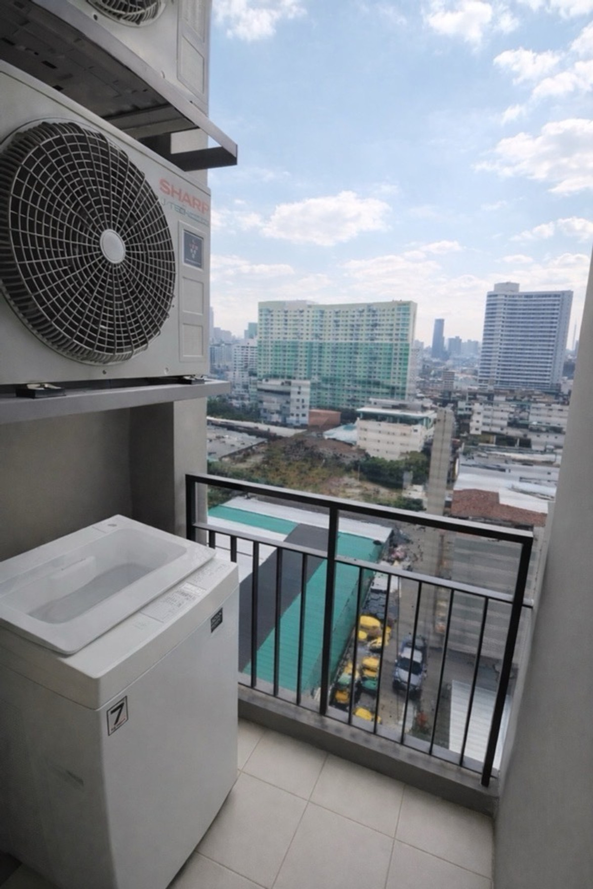 For RentCondoRama9, Petchburi, RCA : 🏢 Aspire Asoke Ratchada 👫🔥Best price🔥Ratchada Soi 3 | 🛍️ Opposite Central Rama 9