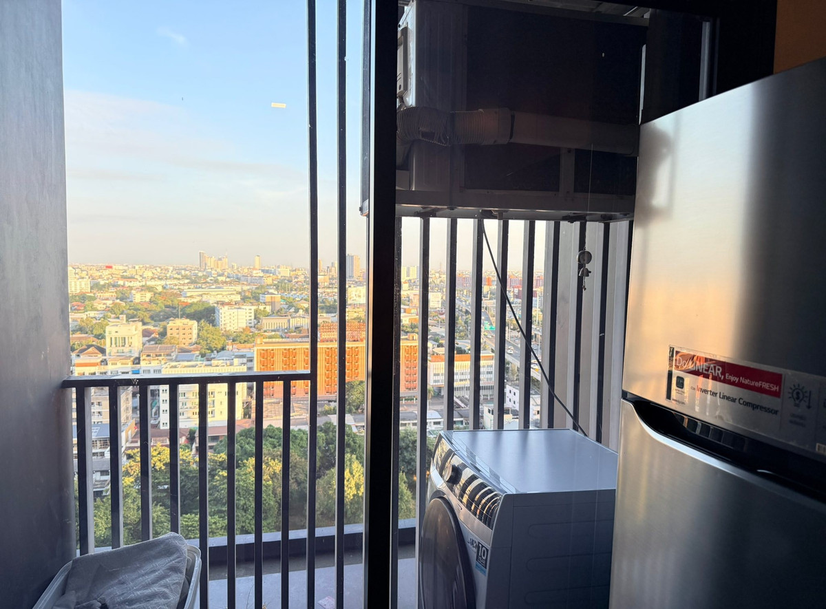 For SaleCondoRamkhamhaeng, Hua Mak : Urgent Sale ✨ Metris Rama 9 - Ramkhamhaeng ✨ Pet Friendly Corner Unit, Near AirportLink Ramkhamhaeng 🐾