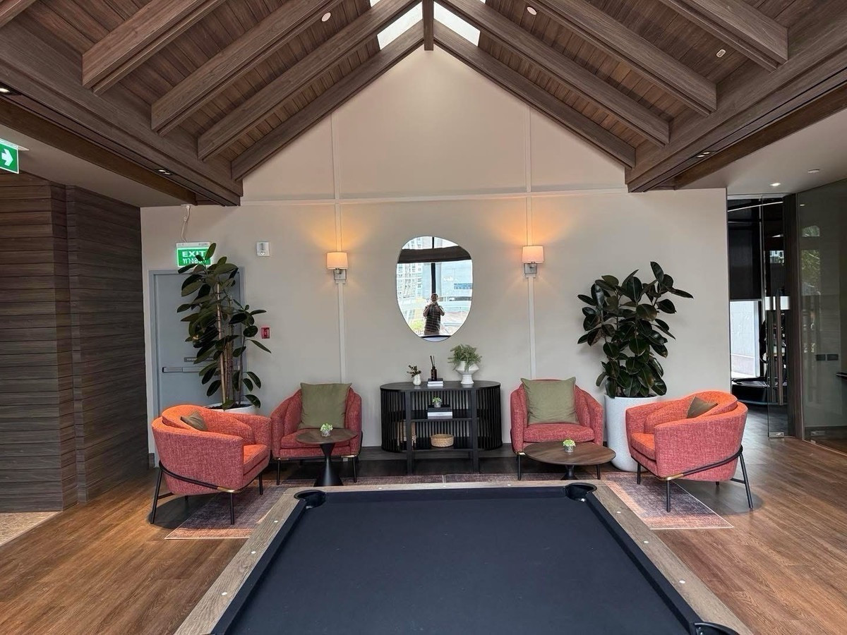 ให้เช่าคอนโดพระราม 9 เพชรบุรีตัดใหม่ RCA : 🏢 Nue District R9 👫 🔥 คอนโดใหม่ใจกลางพระราม 9 | 🚆 MRT เดินใกล้ | 🌿 ส่วนกลางหรูมาก | ห้องใหม่ นัดดูได้ทุกวัน 👩🏻‍🤝‍👨🏼💗