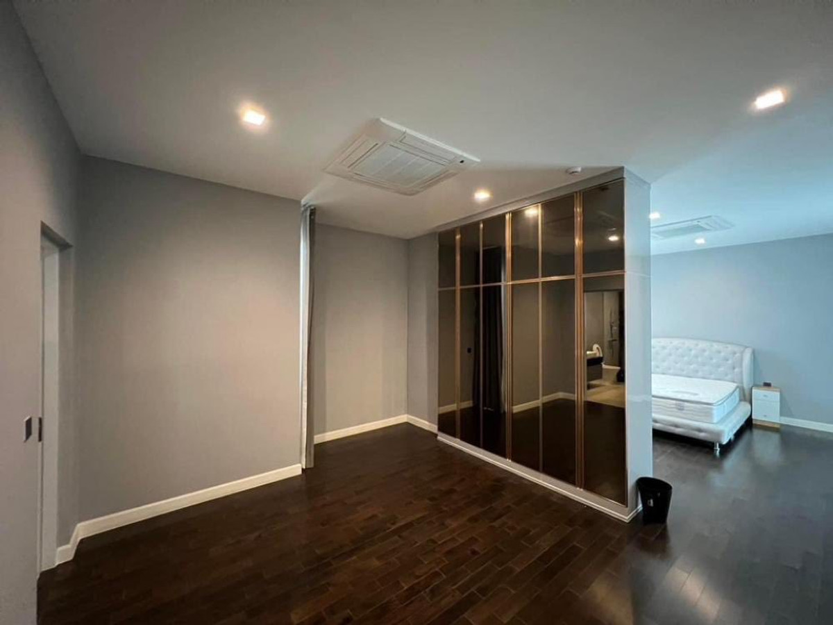 For RentHousePattanakan, Srinakarin : For rent The Gentry Phatthanakan 2✨ 250,000/month