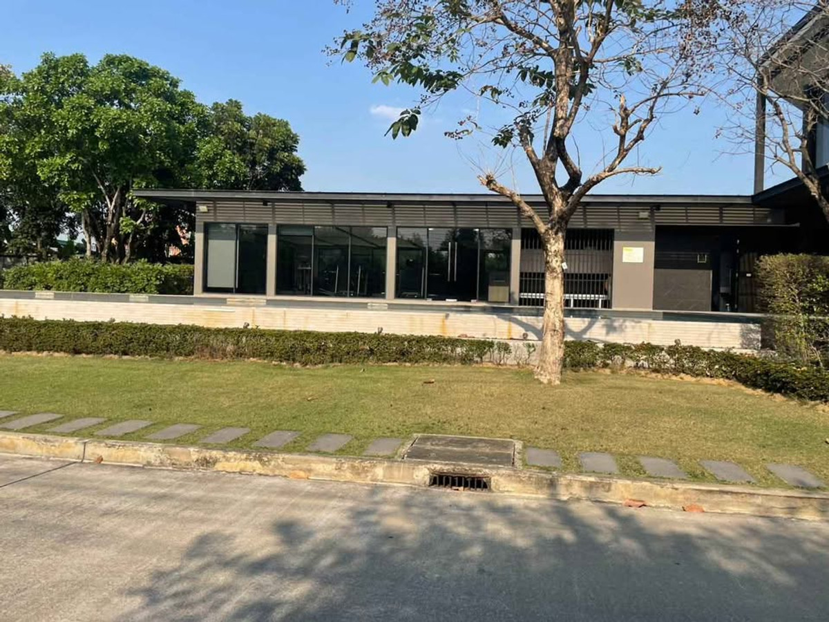 ให้เช่าทาวน์โฮมพระราม 5 ราชพฤกษ์ บางกรวย : ให้เช่า ทาวน์โฮม 2 ชั้น หมู่บ้าน คาซ่า วอเตอร์ไซด์ ราชพฤกษ์ - พระราม 5 หลังมุม หน้าบ้านไม่ชนใคร (มีสวนเกาะกลาง)