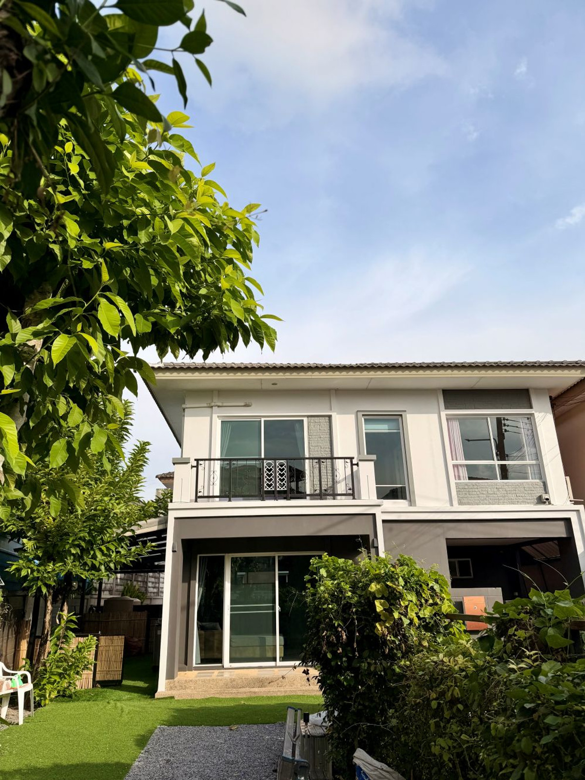 For RentHousePhuket : 2-story detached house for rent, Passorn Village Project, Kathu-Patong, Phuket, near the city and the sea.