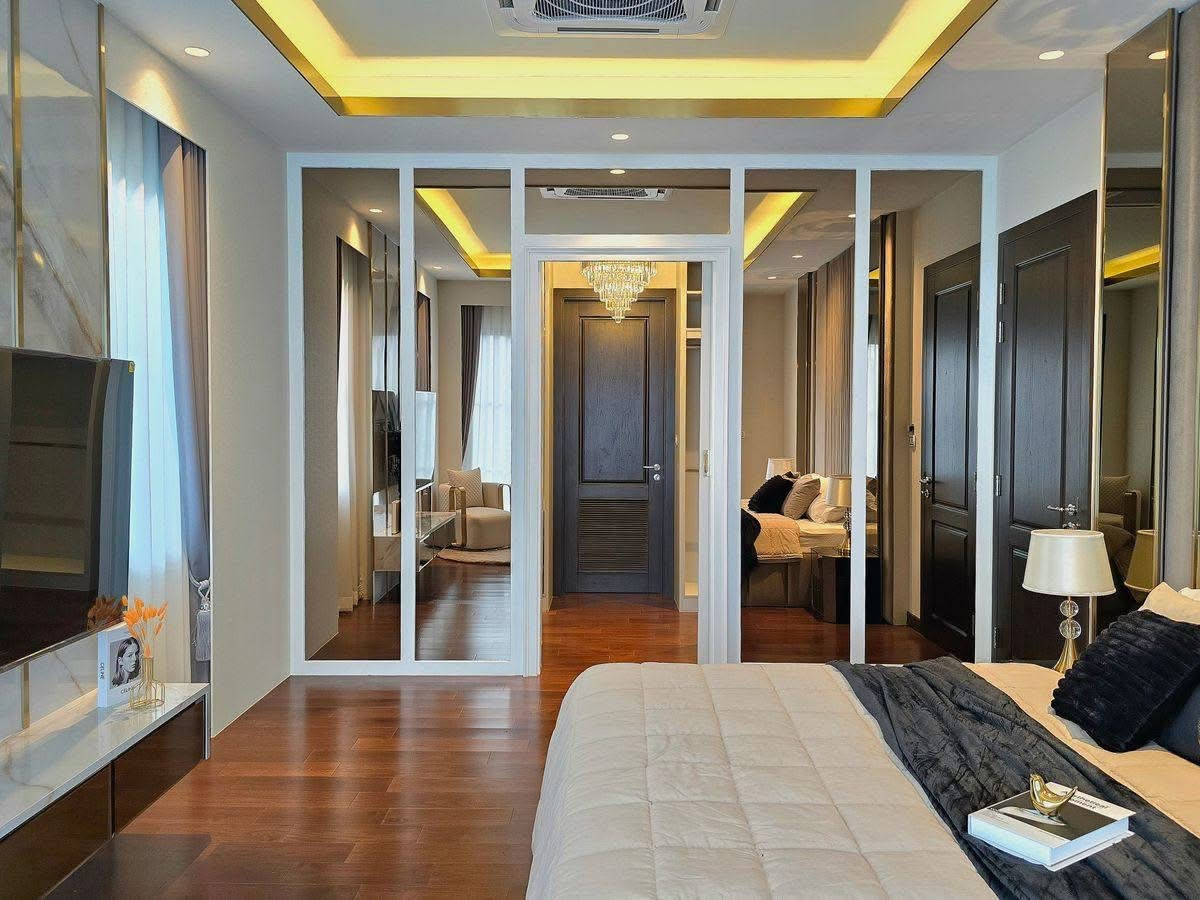 HouseLadkrabang, Suwannaphum Airport : For sale/rent at cost, Perfect Masterpiece mansion, Sukhumvit 77, land 142 wa, 4 bedrooms, luxuriously decorated.
