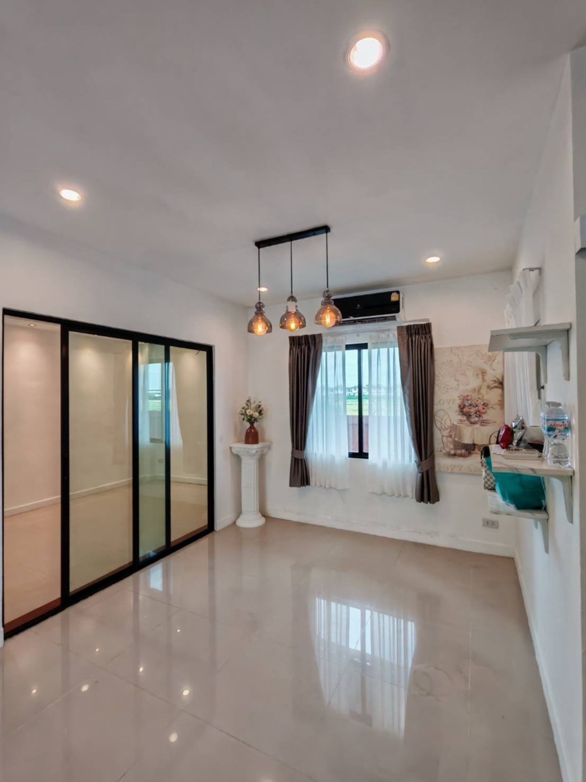 For SaleHousePathum Thani,Rangsit, Thammasat : Urgent sale Baan Fah Piyarom Necto