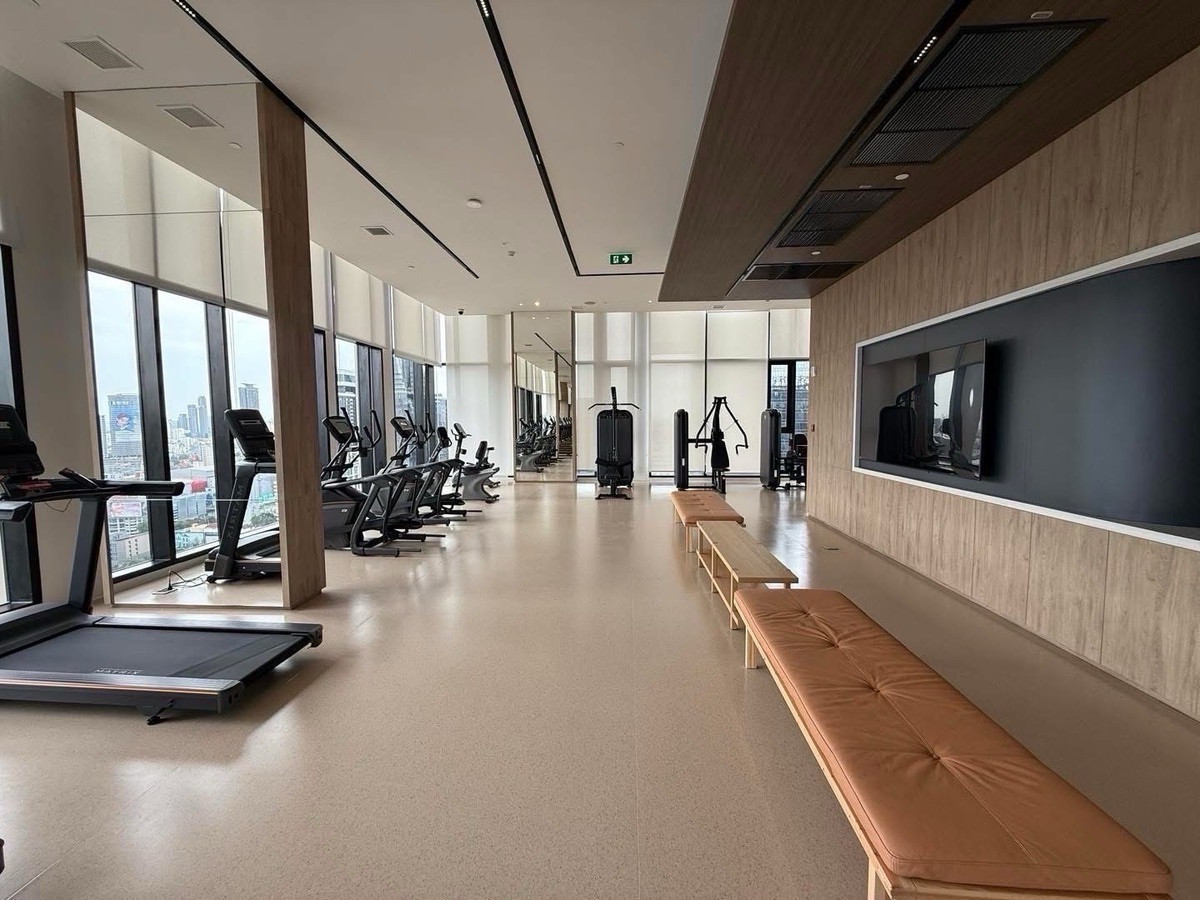 ให้เช่าคอนโดพระราม 9 เพชรบุรีตัดใหม่ RCA : 🏢 Nue District R9 👫 🔥 คอนโดใหม่ใจกลางพระราม 9 | 🚆 MRT เดินใกล้ | 🌿 ส่วนกลางหรูมาก | ห้องใหม่ นัดดูได้ทุกวัน 👩🏻‍🤝‍👨🏼💗