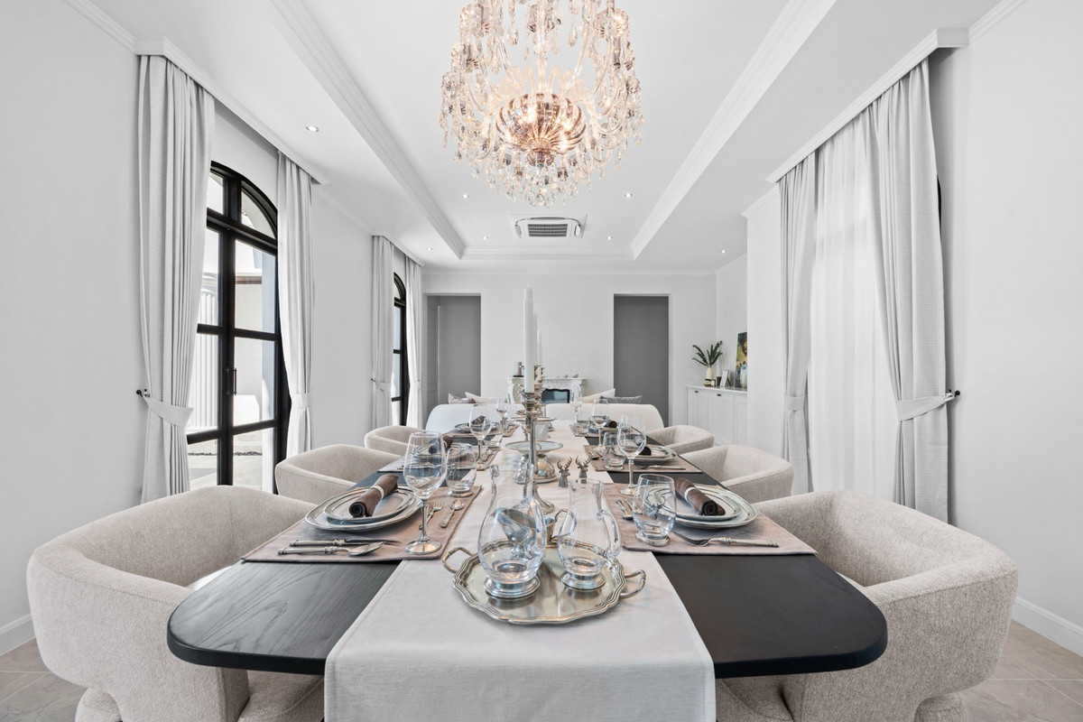 ขายบ้านโชคชัย4 ลาดพร้าว71 : ✨ บ้านเดี่ยวหรู พร้อมสระว่ายน้ำส่วนตัว | ทำเลนาคนิวาส 41 ใกล้ Central EastVilleบ้านรีโนเวทใหม่ทั้งหลัง