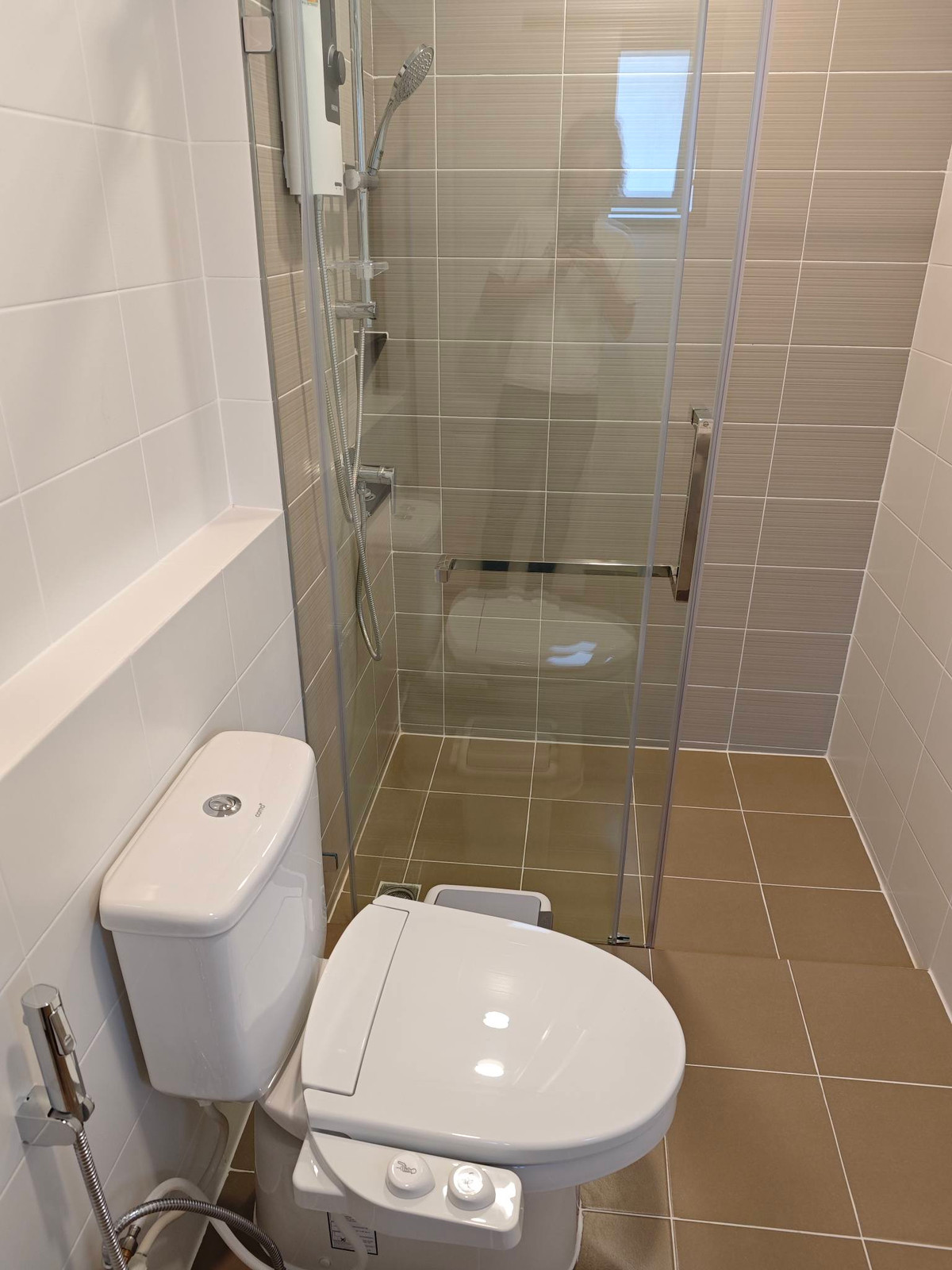 For RentHouseVipawadee, Don Mueang, Lak Si : Centro Vibhavadi, near Don Mueang Airport and International School, 4 bedroom detached house, available for rent,