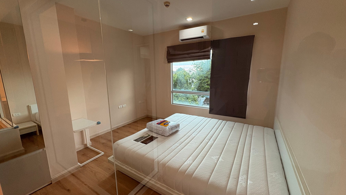 ให้เช่าคอนโดลาดพร้าว เซ็นทรัลลาดพร้าว : ห้องมุม ตำแหน่งดี "The Room Ratchada-Ladprao" ใกล้ MRT เดินทางสะดวก 1 ห้องนอน ห้องใหญ่ 40 ตร.ม เพียง 13,500 เท่านั้น