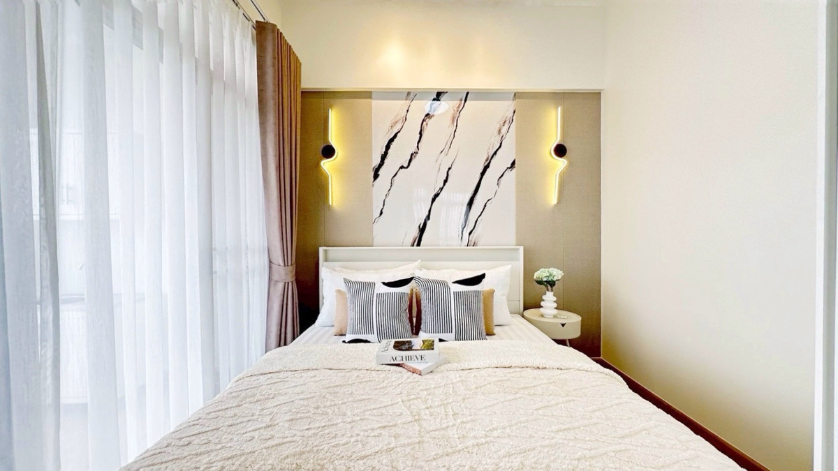 ขายคอนโดรามคำแหง หัวหมาก : 💗 สายครอบครัวมาทางนี้ 💗 2 นอนแบบลากกระเป๋าเข้าอยู่ได้เลย ใกล้รถไฟฟ้า ของกินย่านรามคำแหงเพียบ !? | ฝักข้าวโพดคอนโด