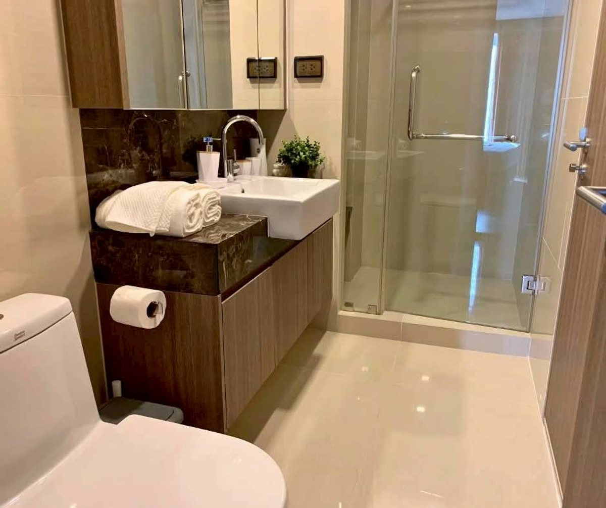 ให้เช่าคอนโดสุขุมวิท อโศก ทองหล่อ : ✅ ARTH103 ✅ Line : @p2nproperty