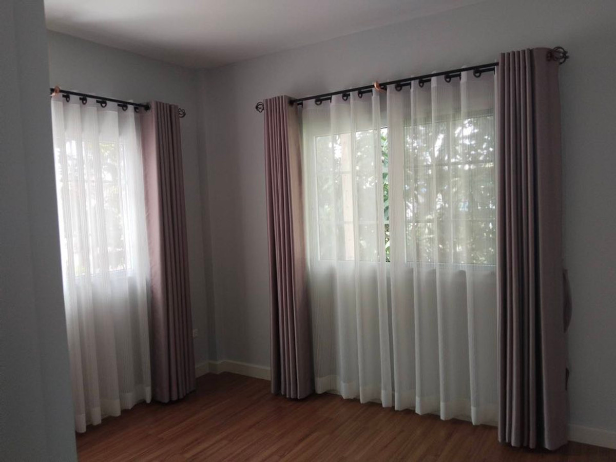 ขายนวมินทร์ รามอินทรา : บ้านแฝด นลินวิลล์ พลัส / 3 ห้องนอน (ขาย), Semi - Detached House  Nalin Ville Plus / 3 Bedrooms (FOR SALE) POON108