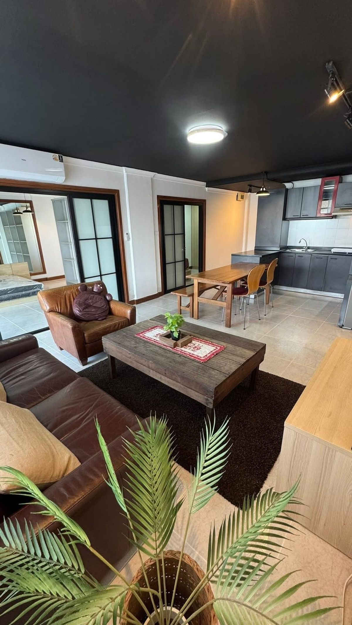 For RentCondoLadprao101, Happy Land, The Mall Bang Kapi : Condo for rent, City Villa, Lat Phrao 128, near BTS Lat Phrao 101 and The Mall Bangkapi.