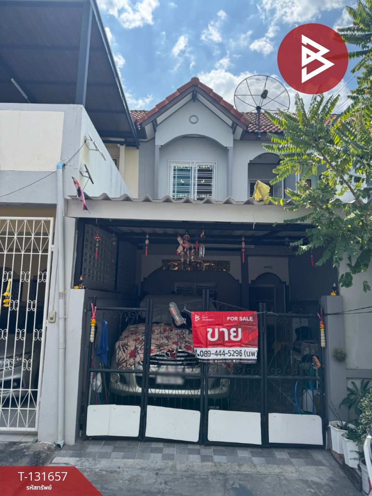 For SaleTownhomeSamut Prakan,Samrong : Townhouse for sale Fueang Fa Villa 12 Village, Theparak, Samut Prakan, ready to move in.