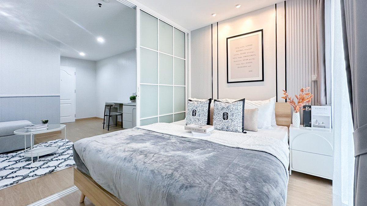 ขายคอนโดบางนา แบริ่ง ลาซาล : 📌 รีเจ้นท์ โฮม 𝟟/𝟙 (ℝ𝕖𝕘𝕖𝕟𝕥 ℍ𝕠𝕞𝕖 𝟟) ส่วนกลางครบ🥳 แถมฟรีเฟอร์นิเจอร์เลย🛋️🚿