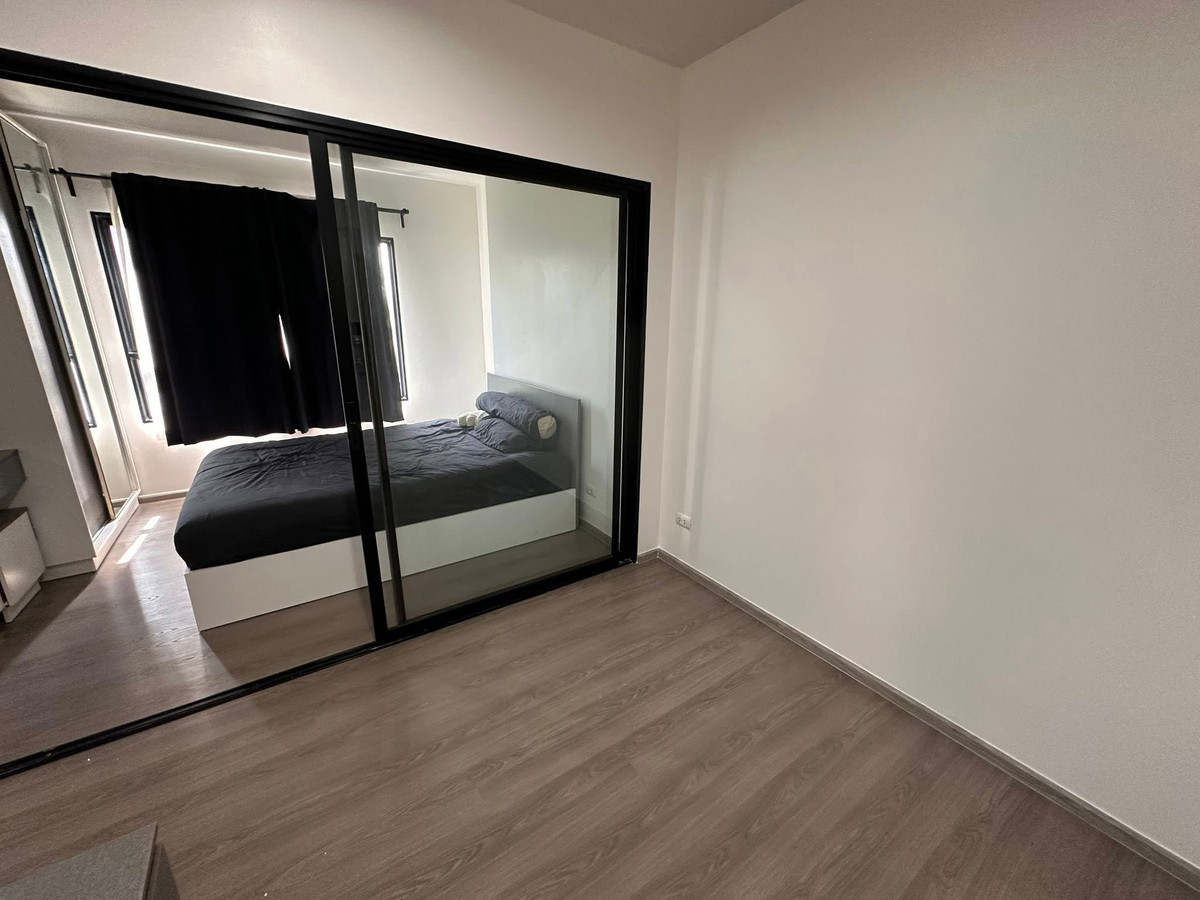 For SaleCondoThaphra, Talat Phlu, Wutthakat : (Code T403) Condo for sale Aspire sathon - taksin (copper zone): Aspire Sathon - Taksin (copper zone) near The Mall Tha Phra.