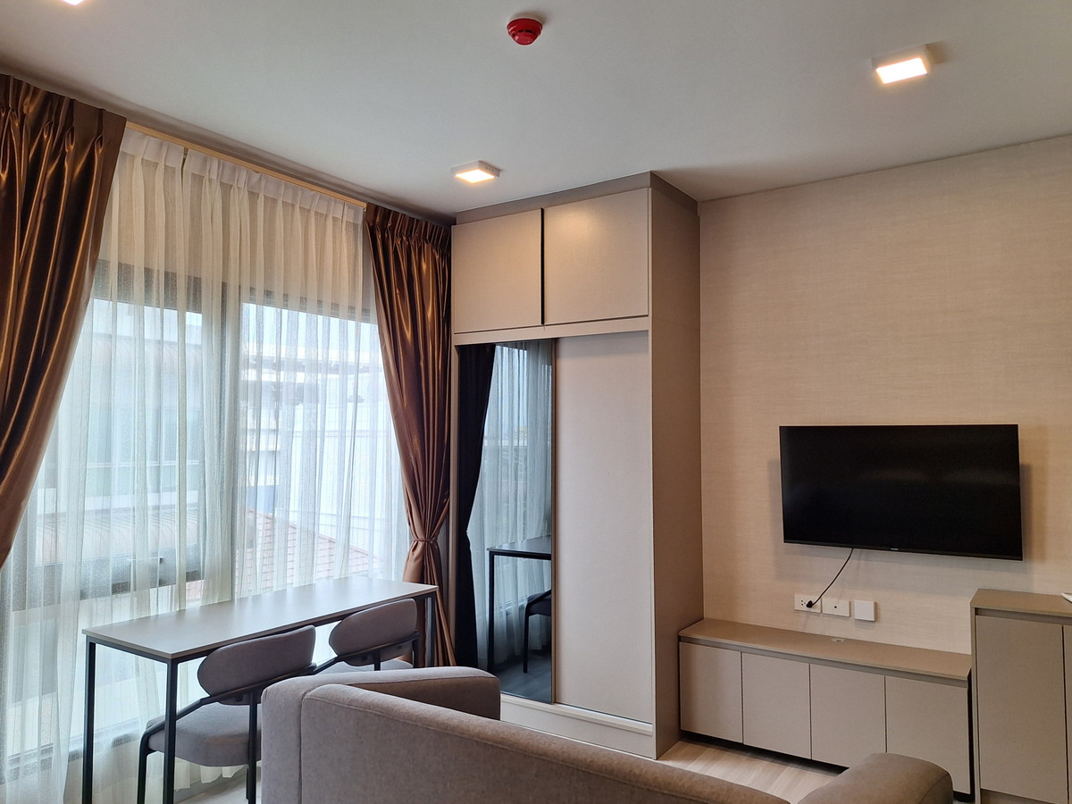 ให้เช่าคอนโดวงเวียนใหญ่ เจริญนคร : ปล่อยเช่า 📍Quintara MHy Den's Phonimit ห้อง Studio 23 ตร.ม. ชั้น 3  