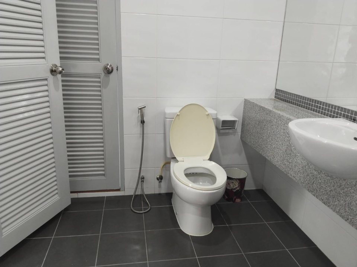 ขายนวมินทร์ รามอินทรา : บ้านแฝด นลินวิลล์ พลัส / 3 ห้องนอน (ขาย), Semi - Detached House  Nalin Ville Plus / 3 Bedrooms (FOR SALE) POON108