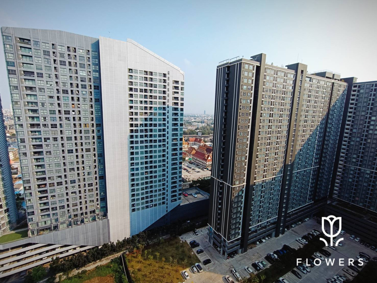 For RentCondoBangna, Bearing, Lasalle : ✅✅ Room for rent Regent Home Bangna Condo, Building A, 25th Floor, looking for the first tenant of the room - ready to move in 31.01.2026