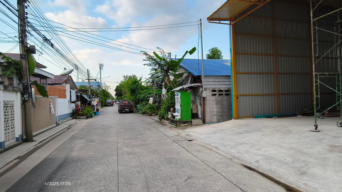 ขายโกดังปทุมธานี รังสิต ธรรมศาสตร์ : ขายโกดังรังสิต Home office Warehouse  ทำเลดีมาก #รังสิตคลอง2 ธัญบุรี สร้างใหม่ โฉนด 50 ตร.ว. ซอยเกลียวทอง รังสิต-นครนายก 39