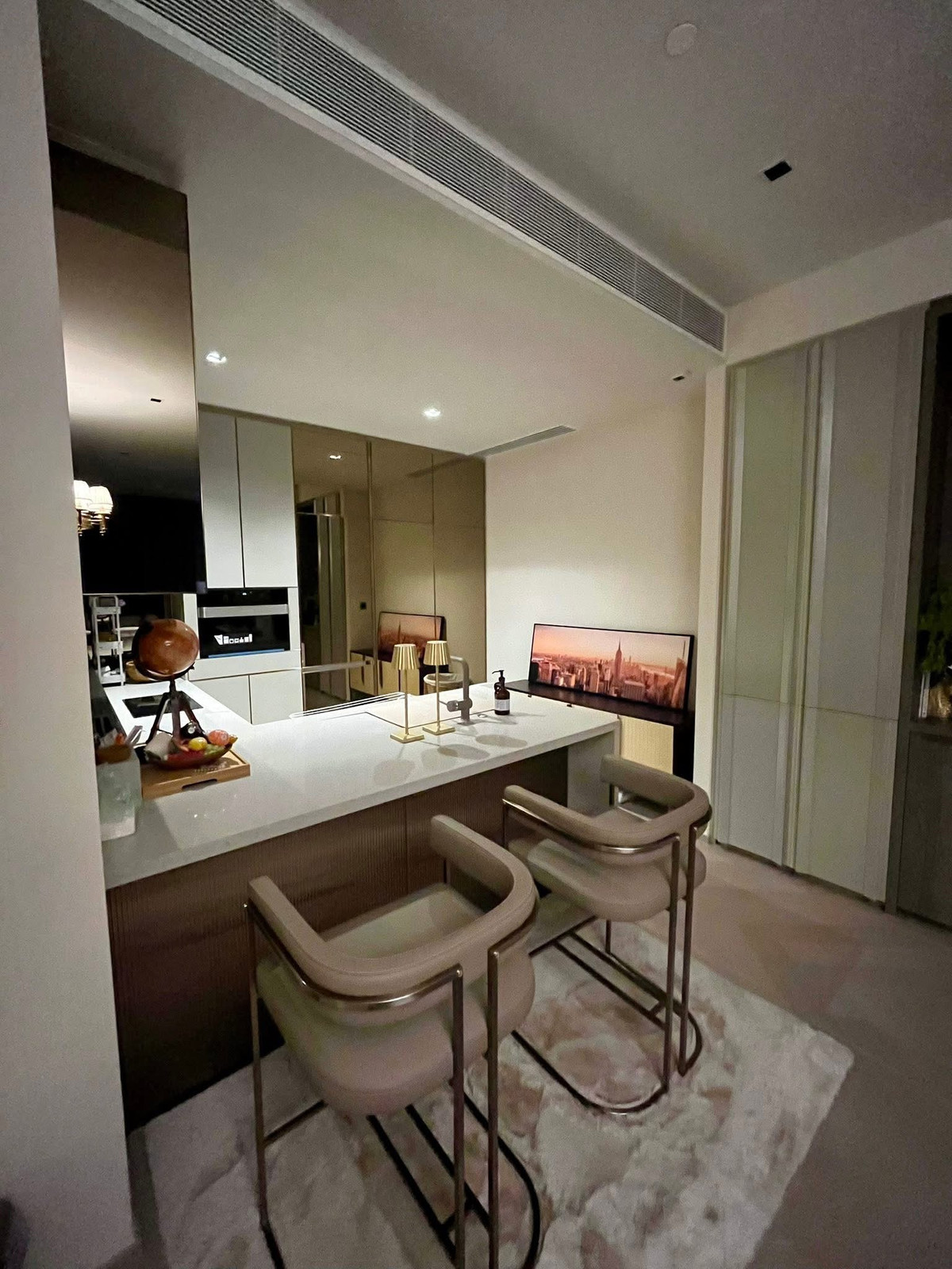 ขายคอนโดสาทร นราธิวาส : ขายคอนโด The Reserve Sathon ราคา 36,000,000 บาท [TTs251220]