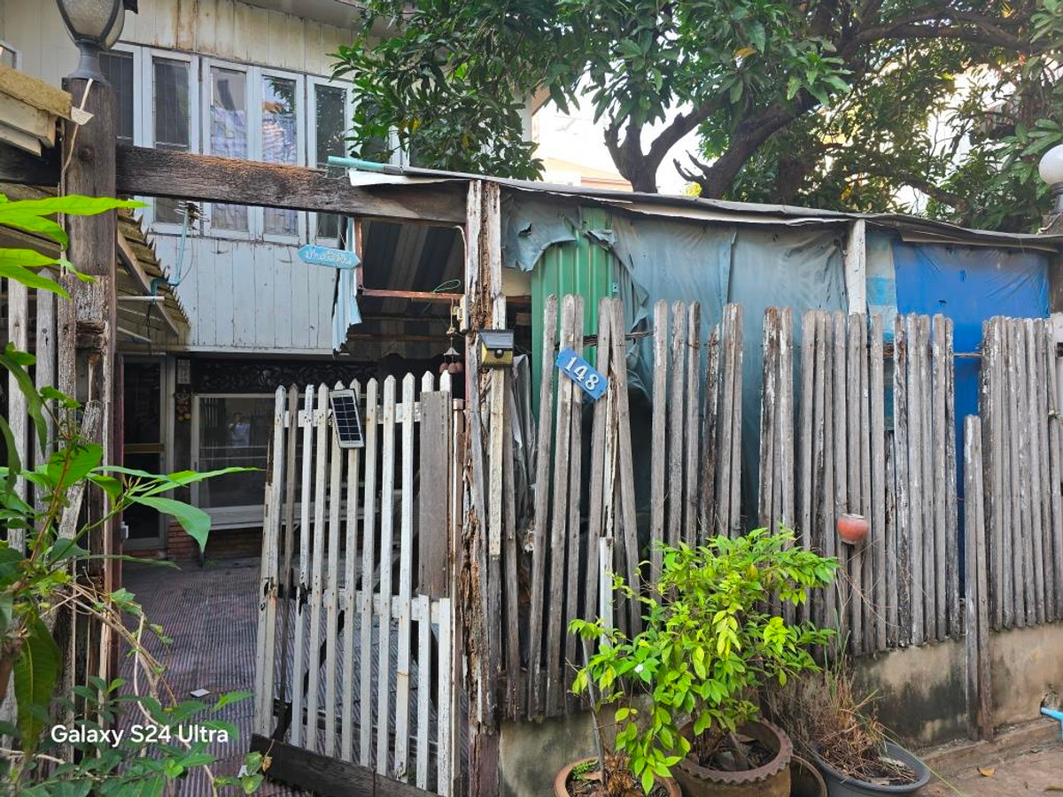 ขายบ้านสีลม ศาลาแดง บางรัก : ขายบ้านในซ.สุขสันต์ ถ.สุรวงศ์หรือถ.ทรัพย์ 2 หลัง 75 ตรว. ในคอมพลาวด์