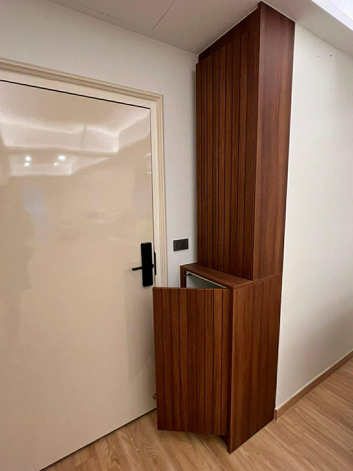 ให้เช่าคอนโดวิทยุ ชิดลม หลังสวน : ให้เช่า Witthayu Complex ราคา 75,000 บาท [NCr260153]