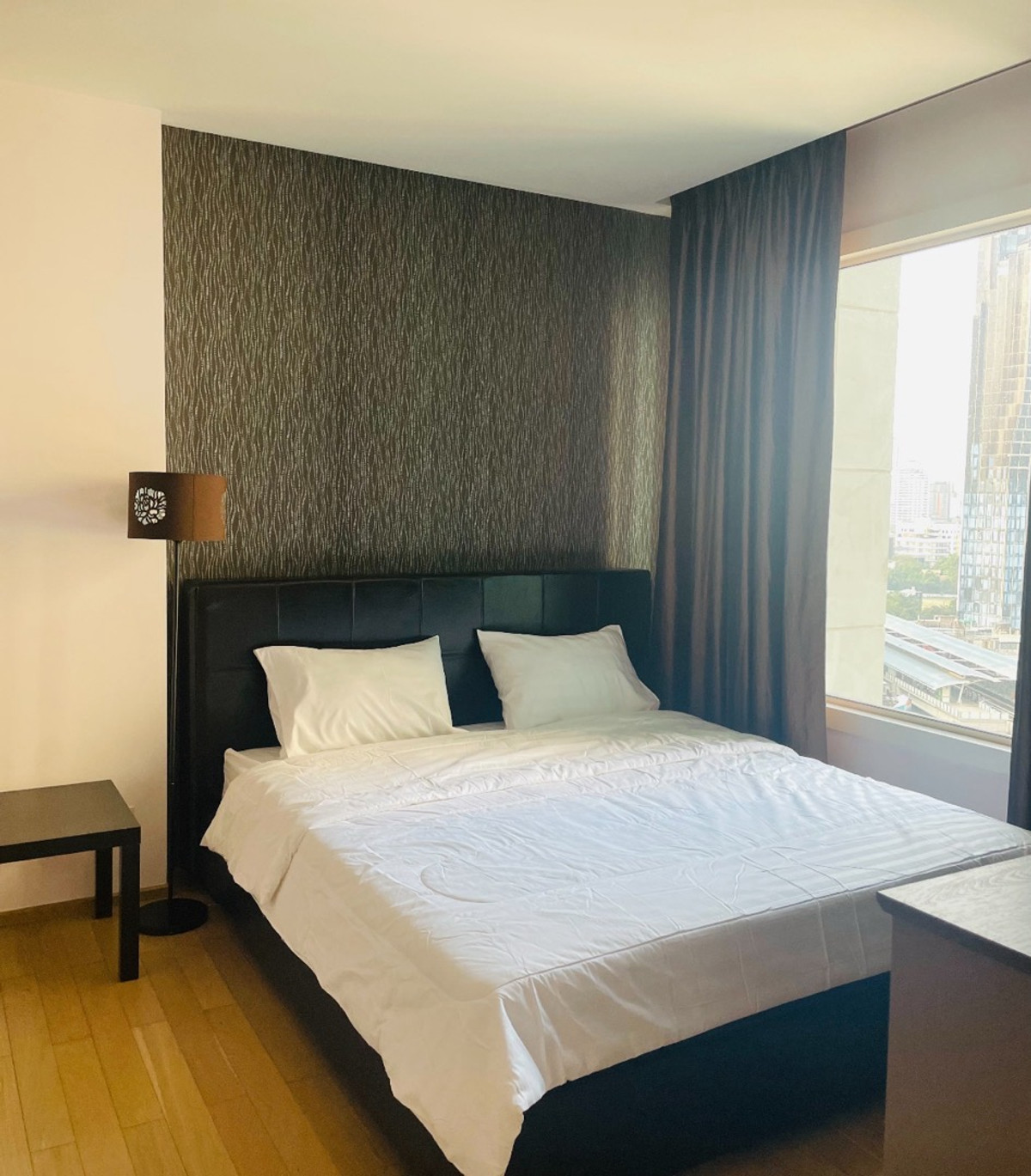 CondoSukhumvit, Asoke, Thonglor : Siri At Sukhumvit — Excellent location next to BTS Thonglor, suitable for long-term living. 🚆 High-demand location next from BTS Thonglor — ideal for long-term living. by Cholly