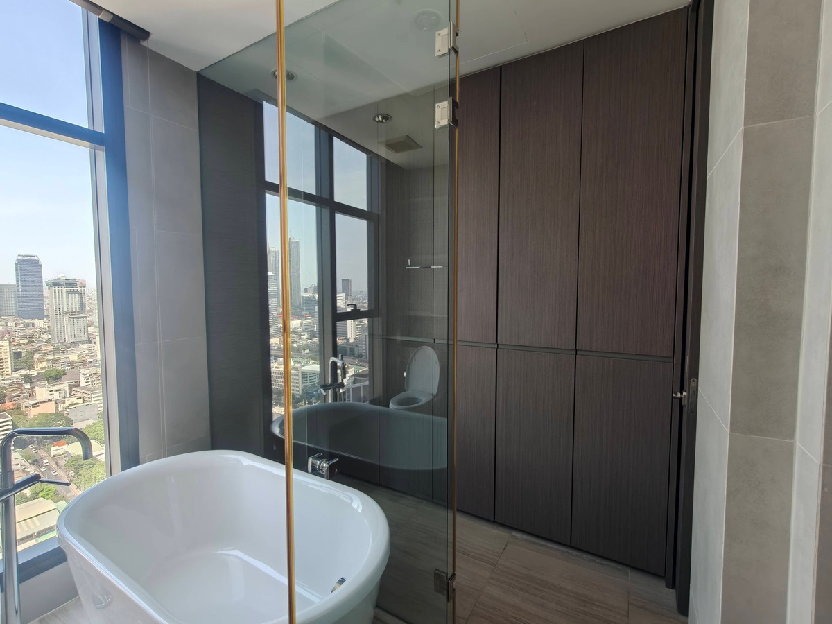 For SaleCondoSathorn, Narathiwat : The Diplomat Sathorn / 3 Bedrooms (FOR SALE), The Diplomat Sathorn / 3 Bedrooms (For Sale) PT015