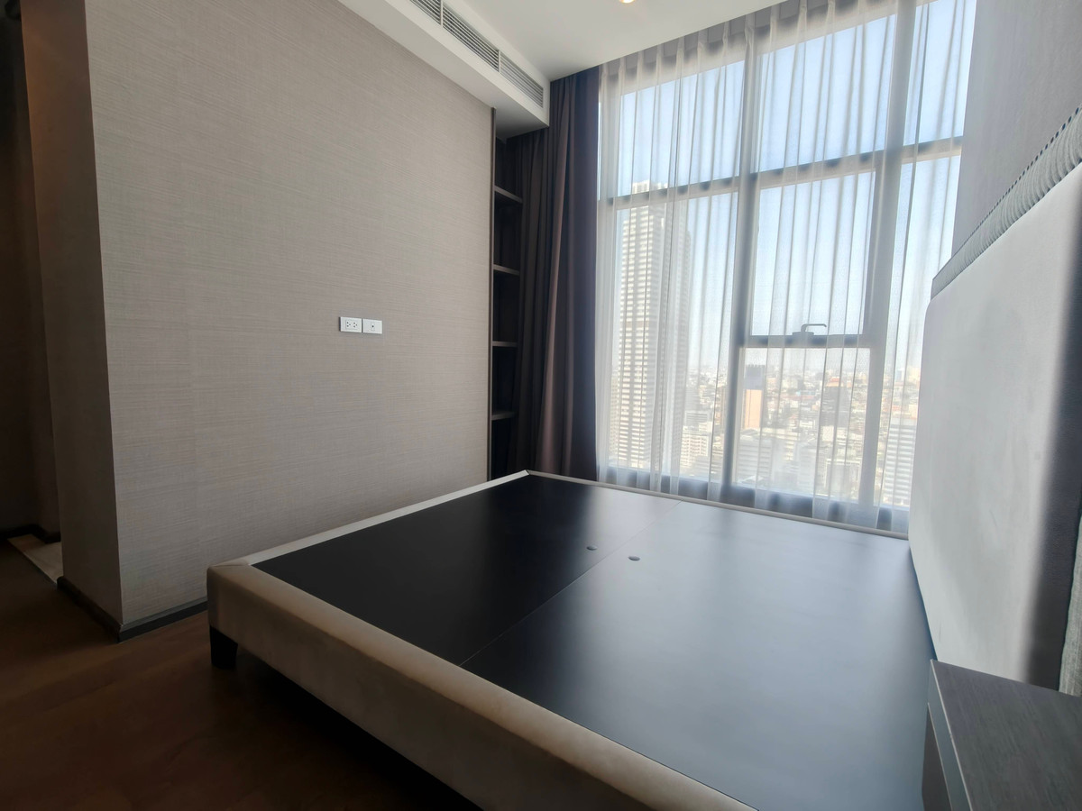 For SaleCondoSathorn, Narathiwat : The Diplomat Sathorn / 3 Bedrooms (FOR SALE), The Diplomat Sathorn / 3 Bedrooms (For Sale) PT015