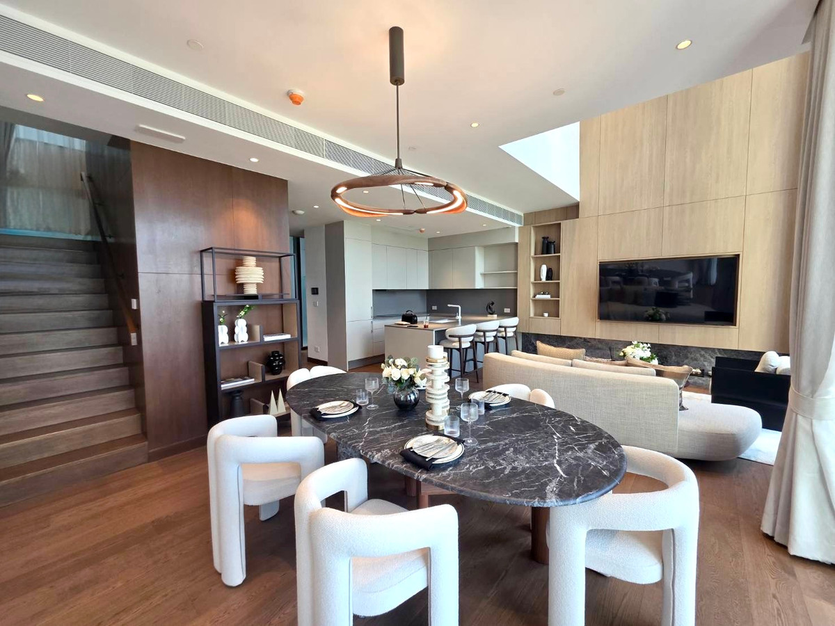 For SaleCondoSilom, Saladaeng, Bangrak : Dusit Parkside: Duplex 2bed 2.5bath 115.78sqm. 50,550,000