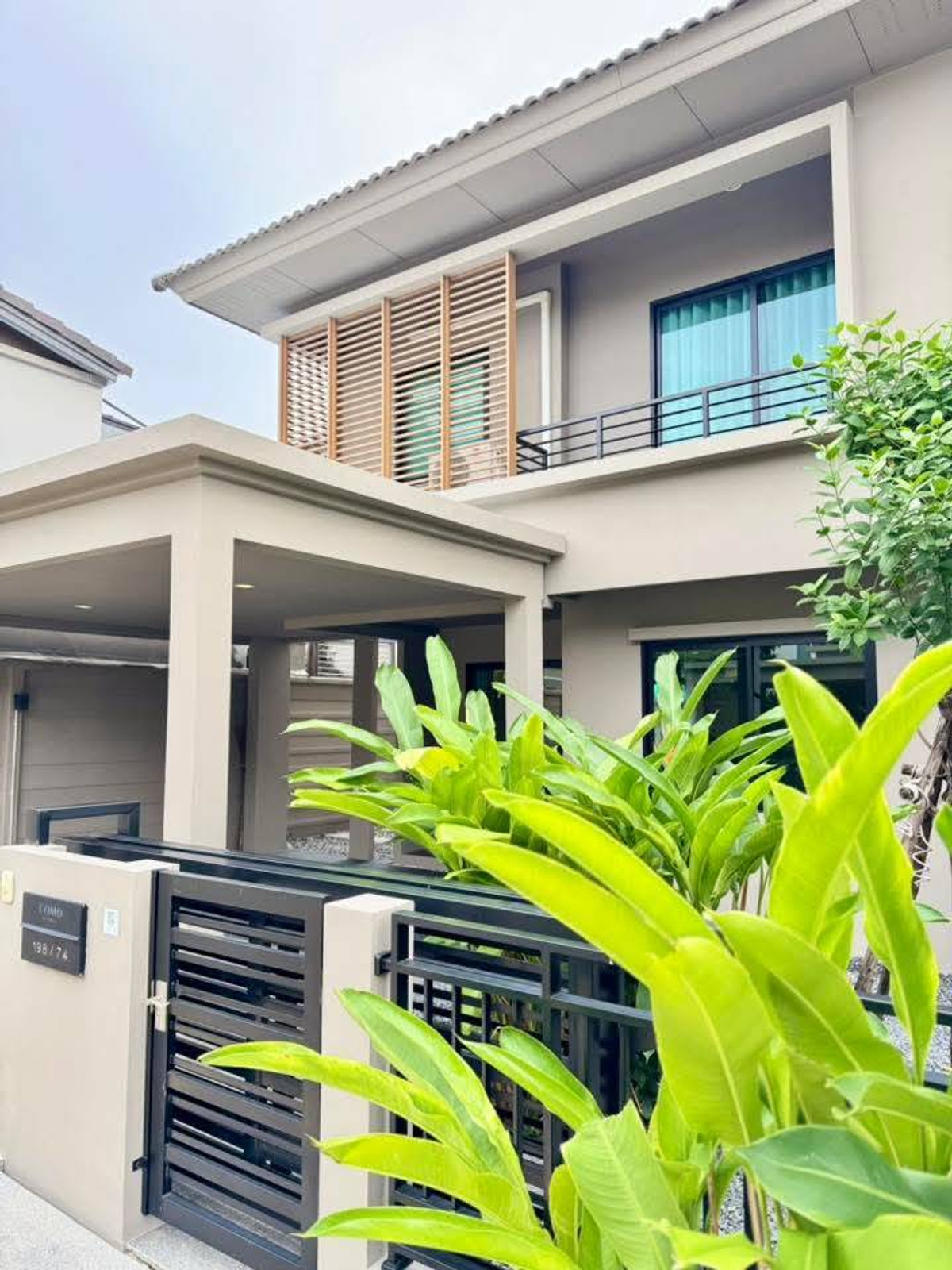 For RentHouseBangna, Bearing, Lasalle : 💥CP-9528💥 Single house for rent in Como Botanica Bangna Village 👉 Add Line @rentbkk