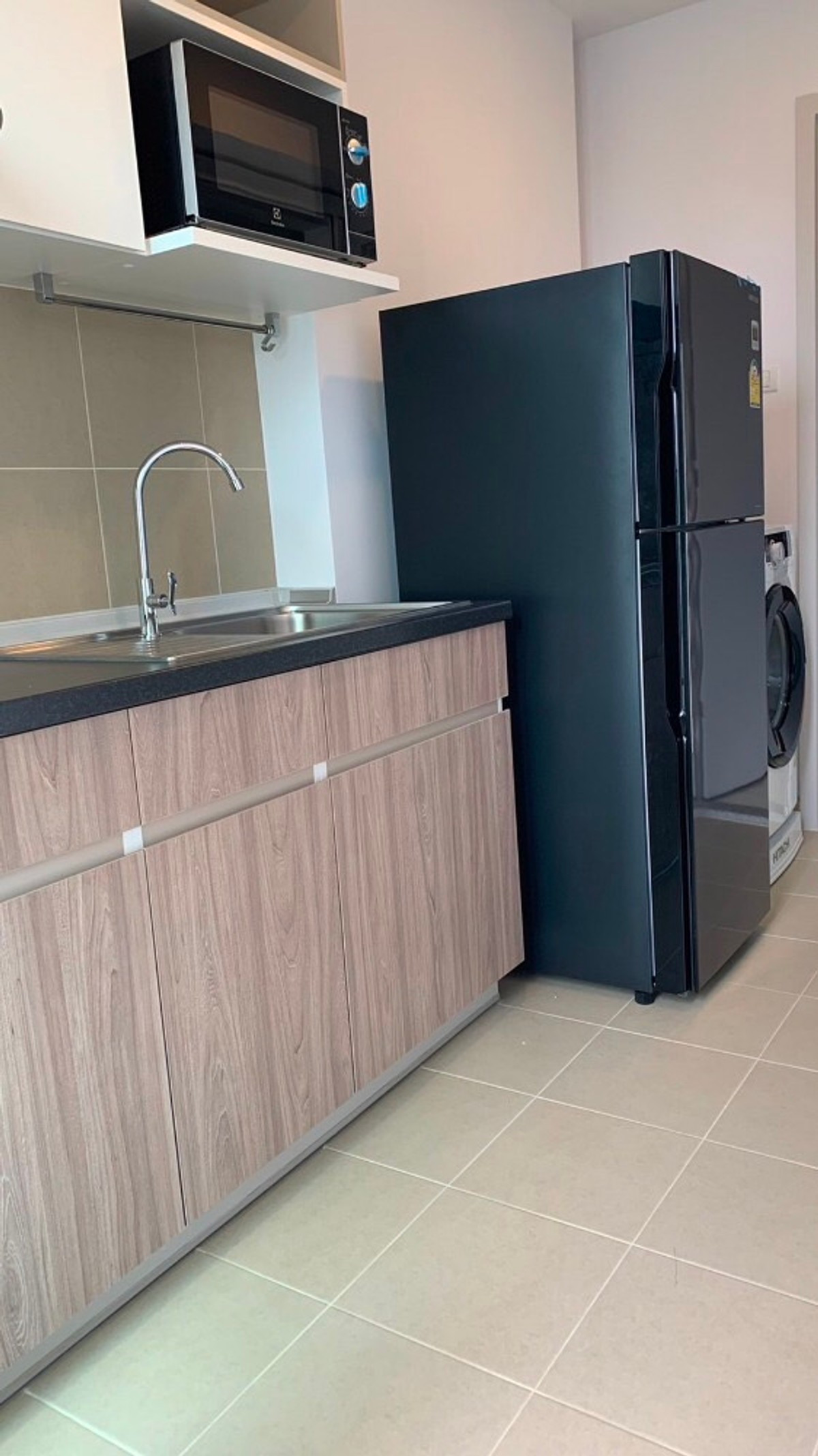 For RentCondoRamkhamhaeng, Hua Mak : ✅ SVR143 ✅ Line : @p2nproperty