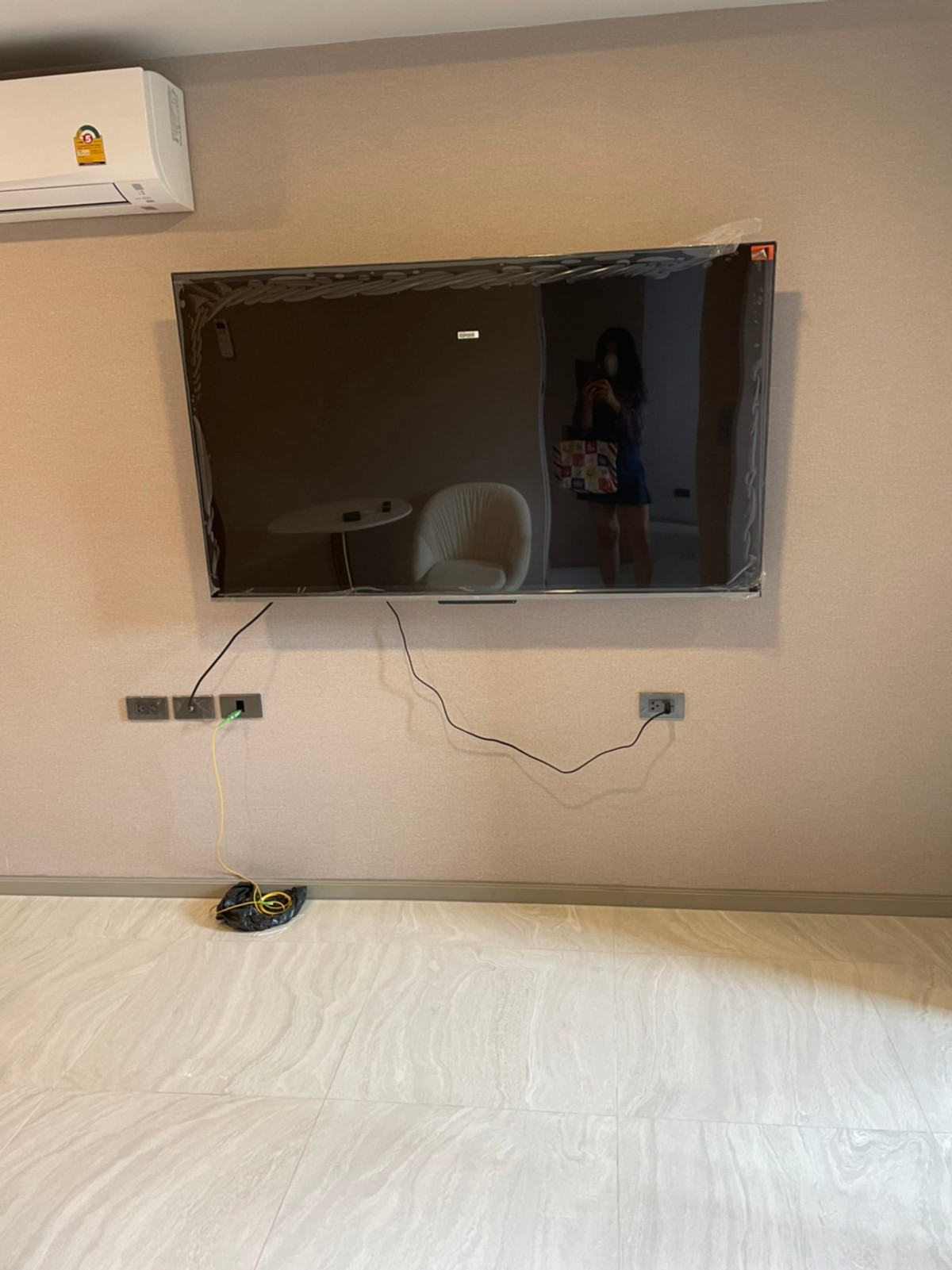 ขายคอนโดสุขุมวิท อโศก ทองหล่อ : ขาย/SALE : Walden Asoke (วาลเด้น อโศก) - 1 ห้องนอน - LC091