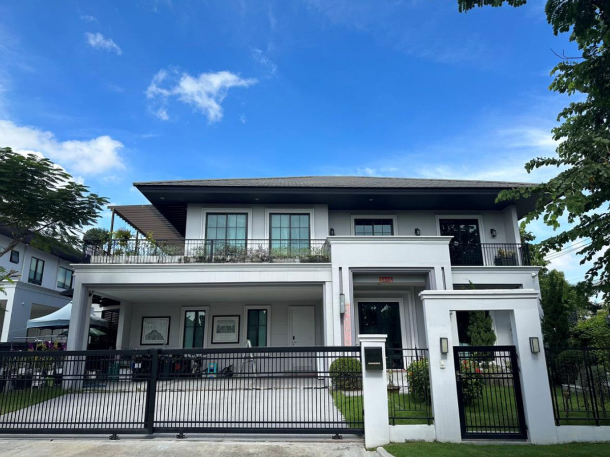 For RentHousePattanakan, Srinakarin : 🔥Urgent rent Setthasiri Pattanakarn🔥 2-storey detached house, 350 square meters, fully furnished. Ready to move in, Phatthanakan Road.