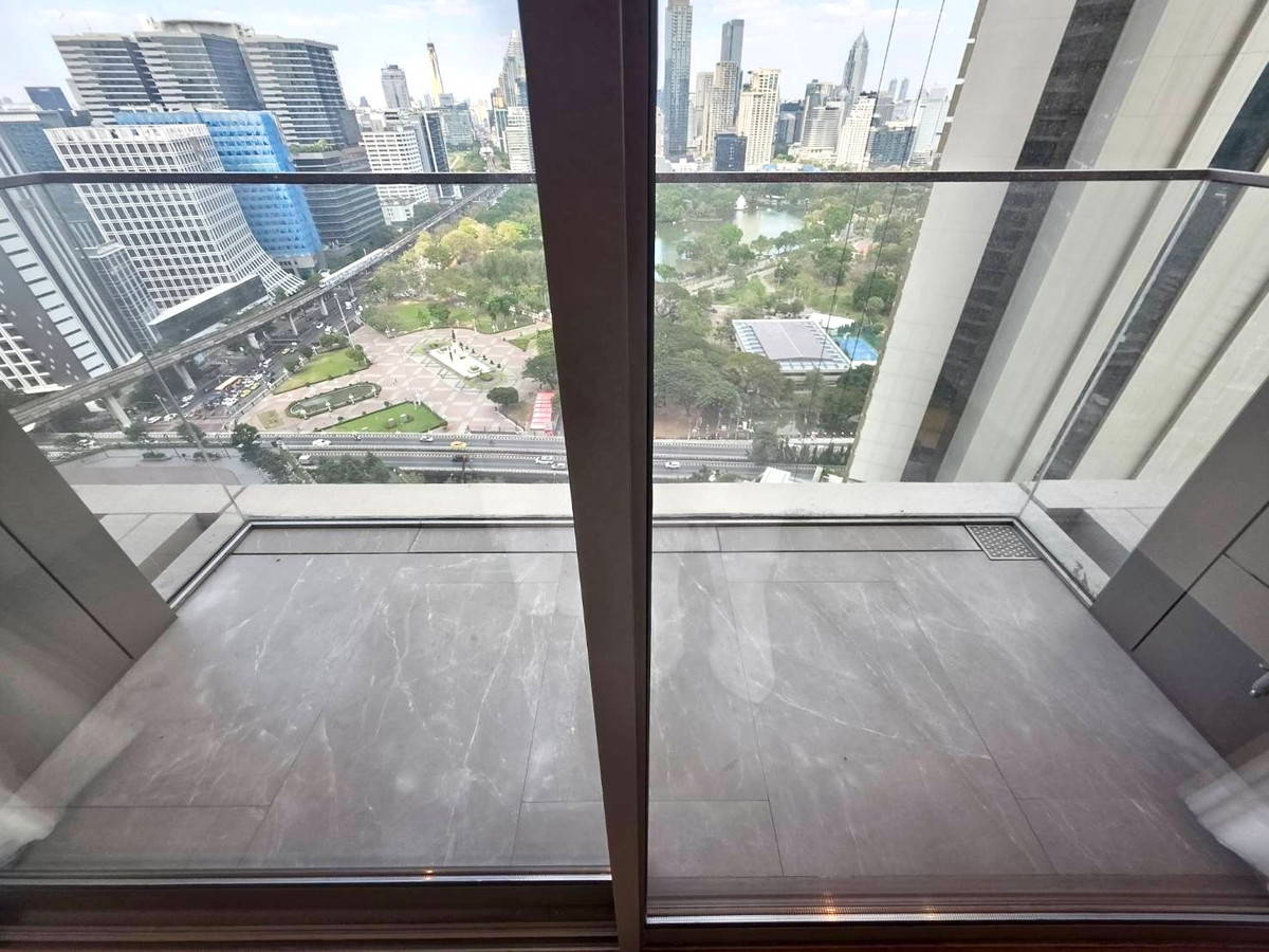 For SaleCondoSilom, Saladaeng, Bangrak : Dusit Parkside: Duplex 2bed 2.5bath 115.78sqm. 50,550,000