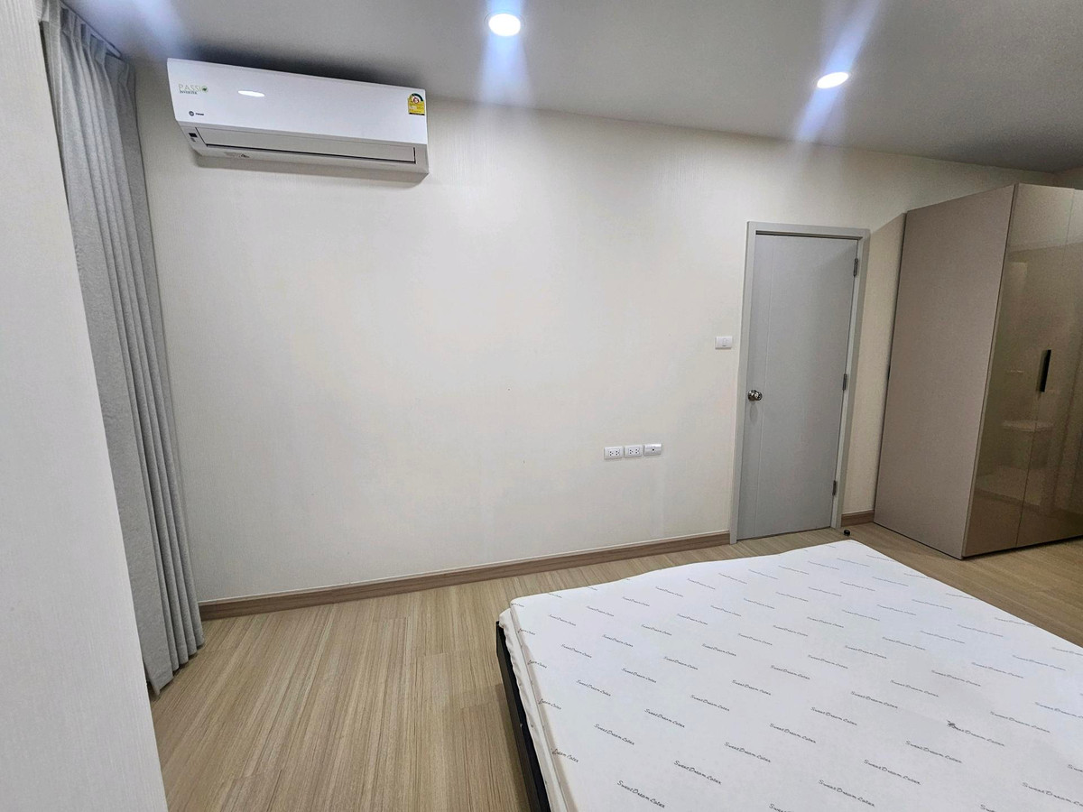 For RentCondoRamkhamhaeng, Hua Mak : Beautiful room, beautiful view, for rent, 2 bedrooms, 2 bathrooms, Supalai Veranda Ramkhamhaeng.