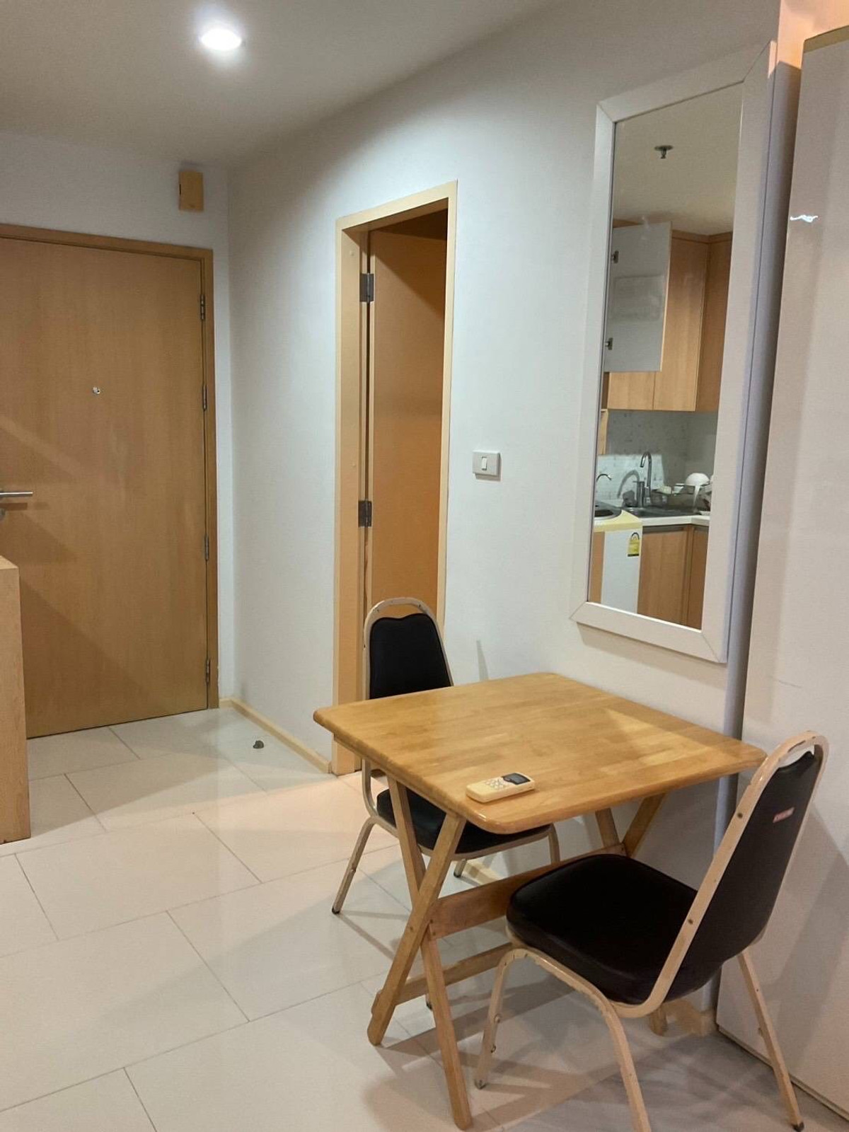 For RentCondoRatchathewi,Phayathai : Vacant room ready to rent, Villa Ratchathewi, Villa ratchatewi (new room ready to move in)