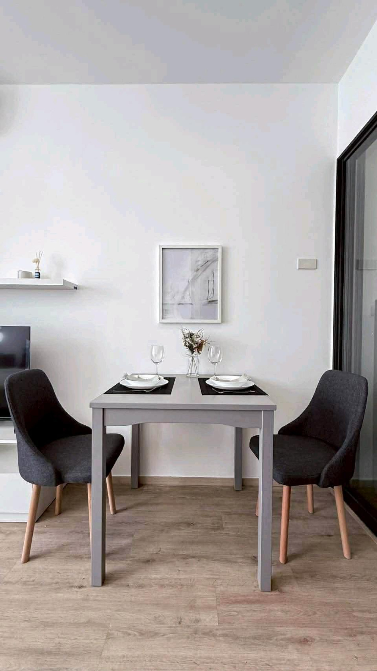 For RentCondoPattanakan, Srinakarin : 📦 Great value in this location, new room, clean, pack your bags and move in immediately.